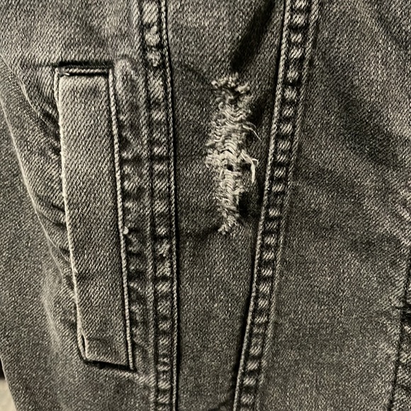 Zara distressed denim jacket - Picture 8 of 9
